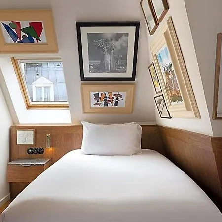 Pulitzer Hotel 4*